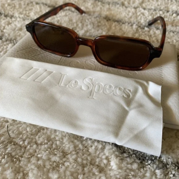 Rounded Rectangle Sunglasses